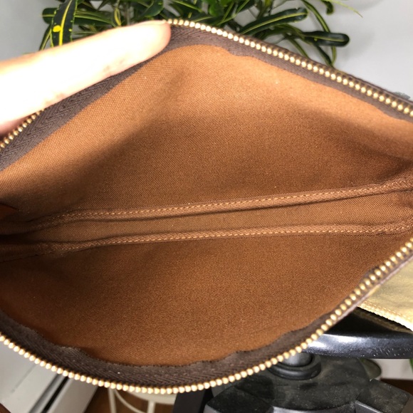 SOLD - Picture 3 of 8